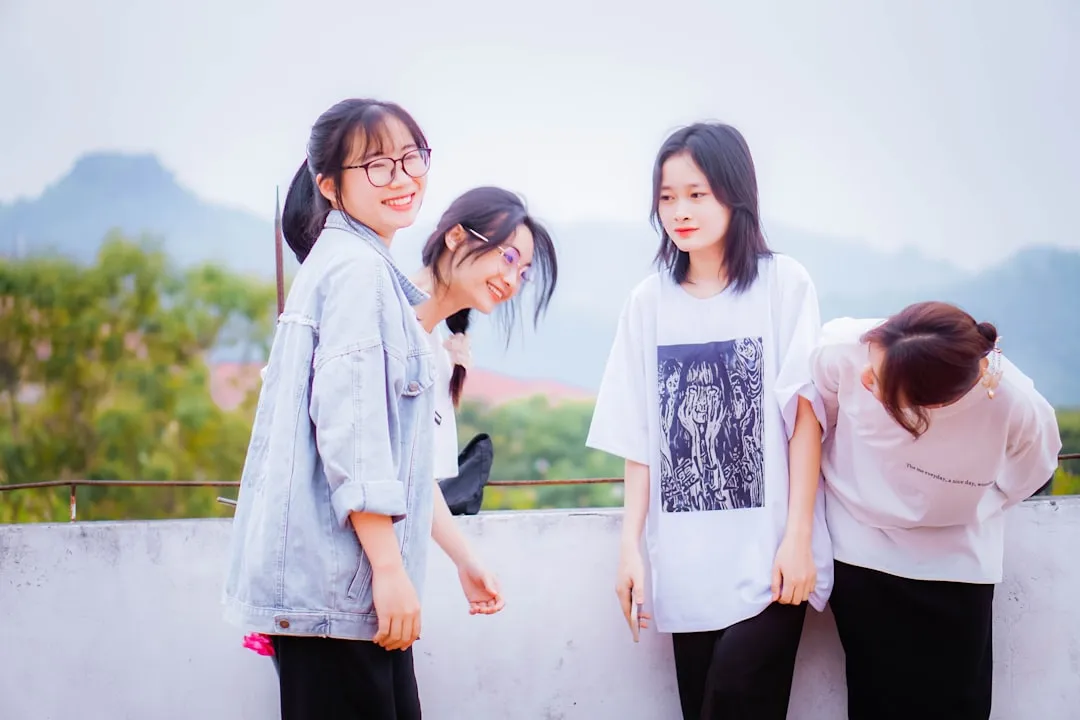 2025年企业数字化转型中软件开发服务的关键技术选型分析